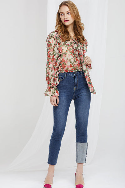 Reila Wide Cuffed Jeans