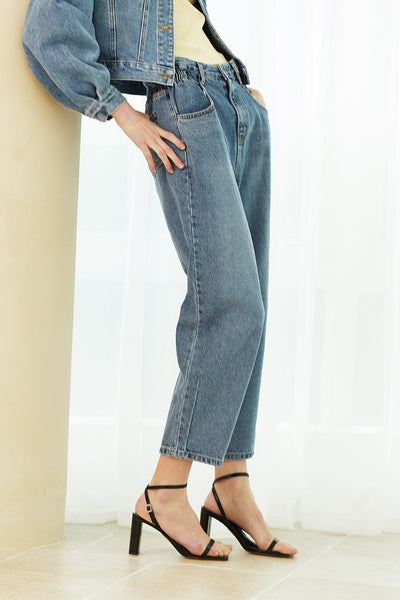 Anna High Waist Mom Jeans