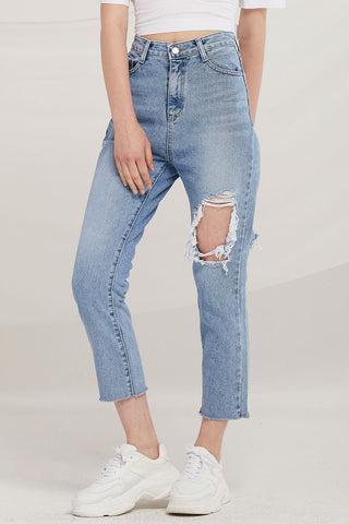 Madleyn Distressed Tapered Jeans