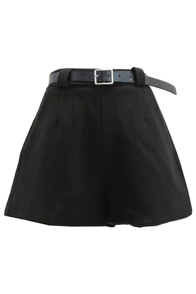 Elyse Woolen Short w/Belt